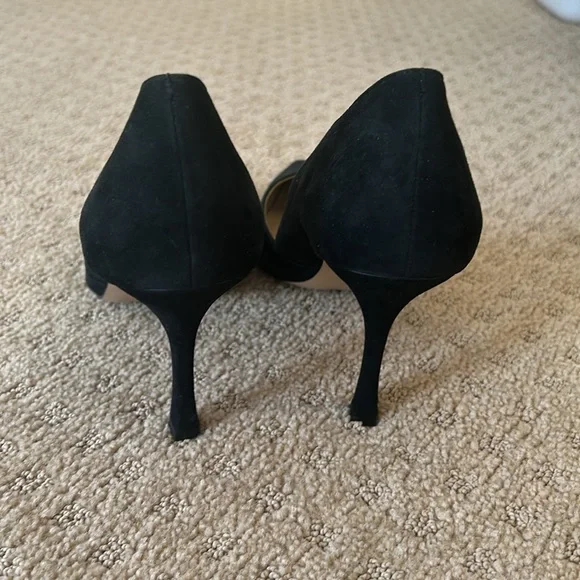 Ann Taylor suede Arza pumps - Picture 3 of 6